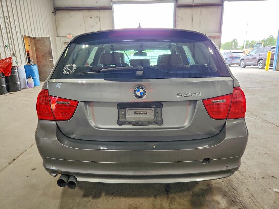 Продажа на аукционе авто 2012 Bmw 328i, vin: WBAUU3C58CA951170, номер лота: 66389546