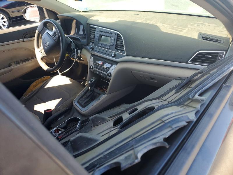 2017 Hyundai Elantra მანქანა იყიდება აუქციონზე, vin: KMHD74LF1HU372127, აუქციონის ნომერი: 63675936