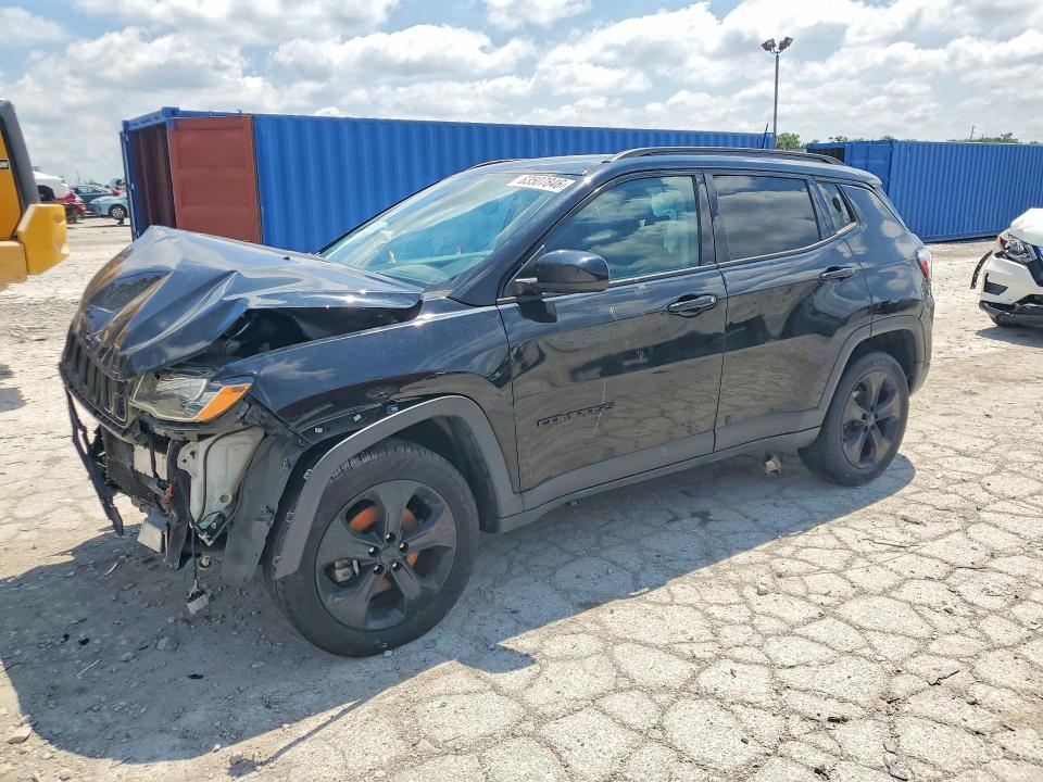 63507846 :رقم المزاد ، 3C4NJDBB0JT395522 vin ، 2018 Jeep Compass مزاد بيع