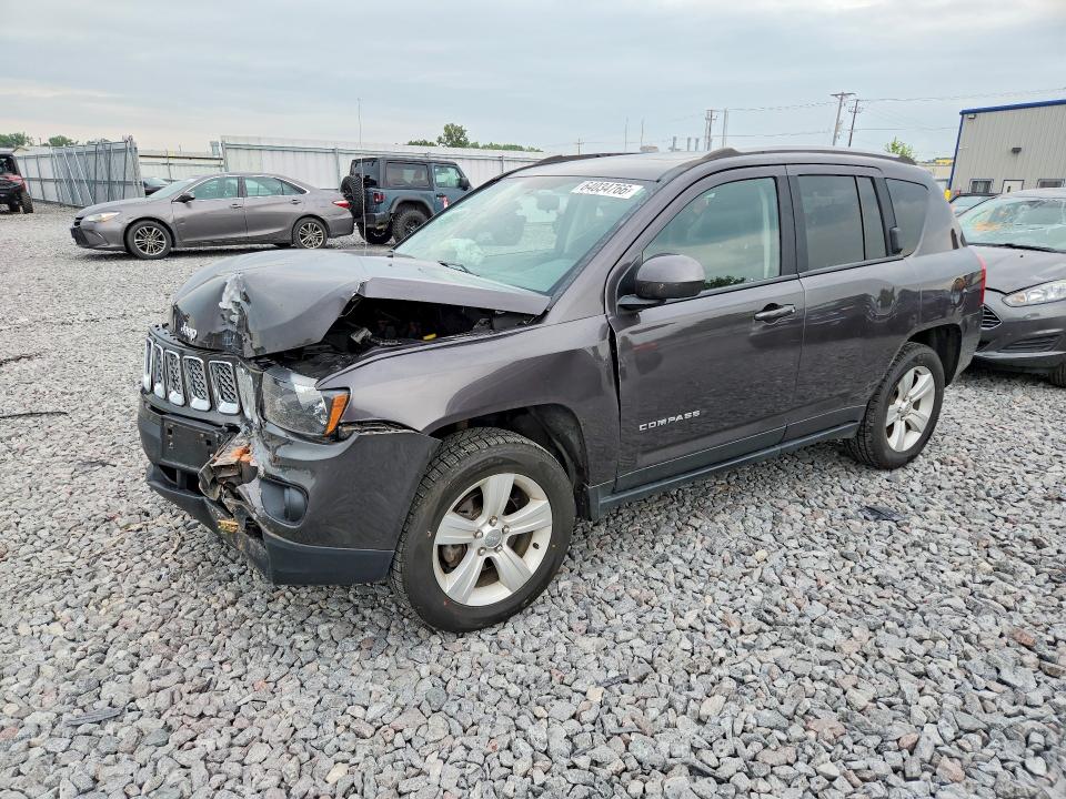 64034766 :رقم المزاد ، 1C4NJDEB3FD395166 vin ، 2015 Jeep Compass مزاد بيع