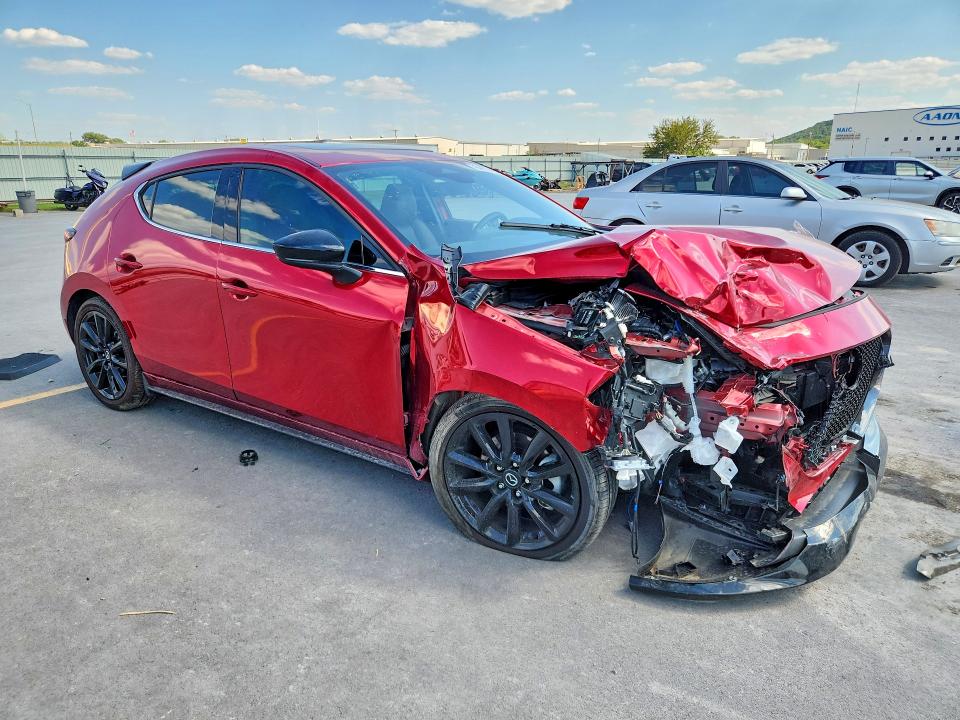 2026 Mazda 3 მანქანა იყიდება აუქციონზე, vin: JM1BPBNY6T1850180, აუქციონის ნომერი: 66834046