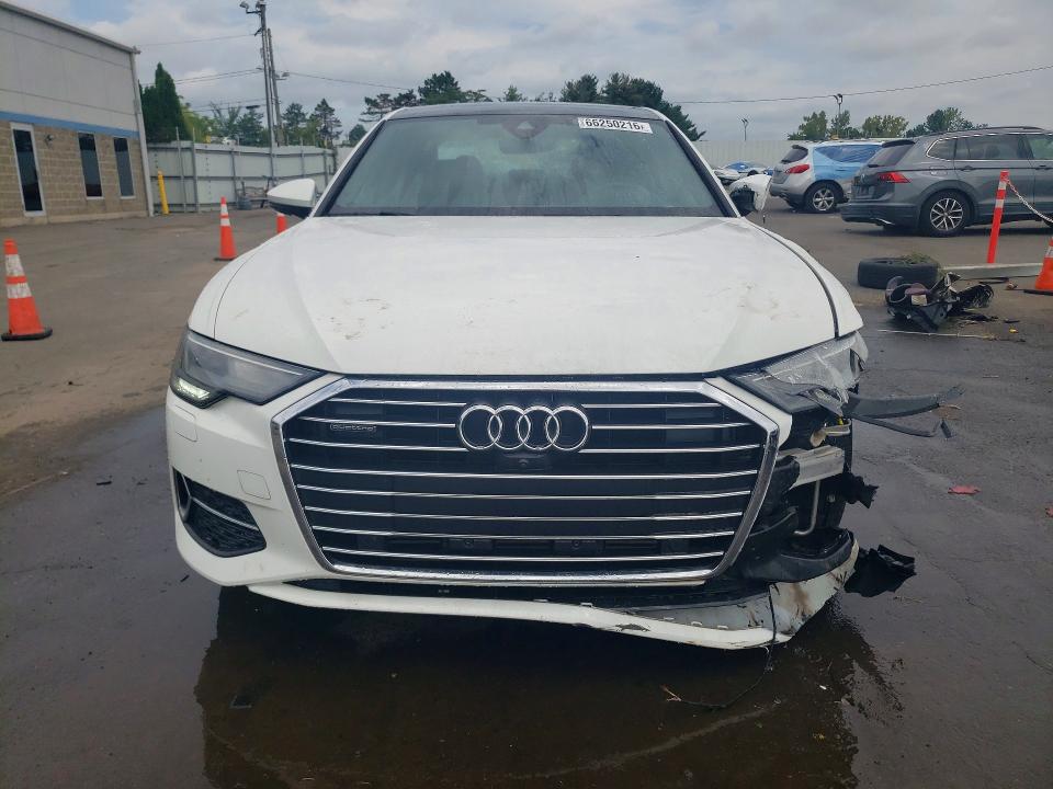 2022 Audi A6 მანქანა იყიდება აუქციონზე, vin: WAUD3BF22NN057854, აუქციონის ნომერი: 66250216