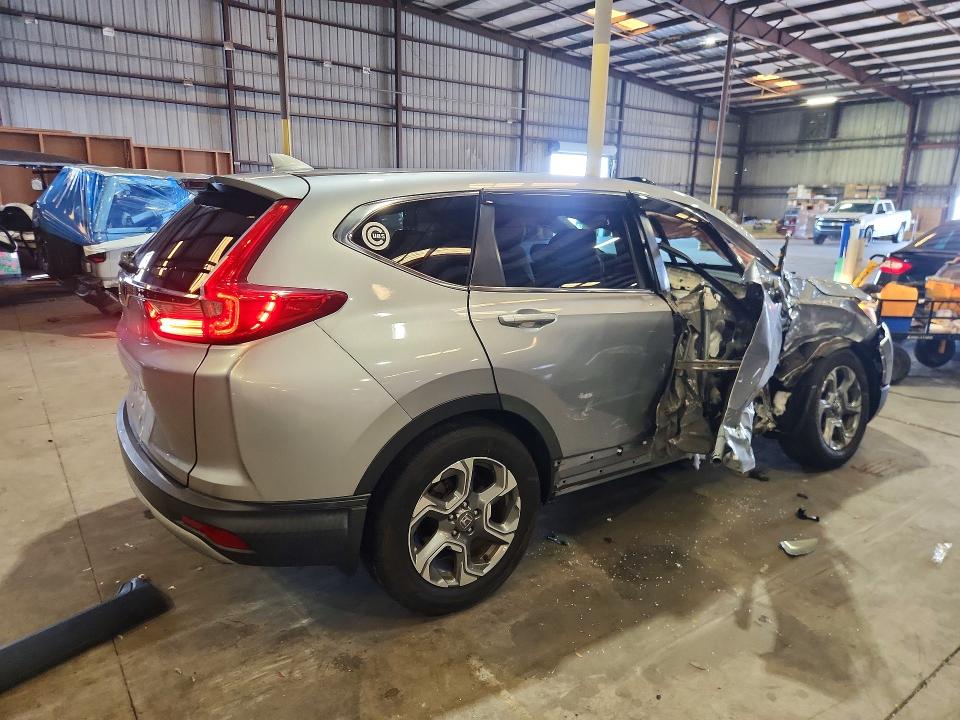 Aukcja sprzedaży 2018 Honda Cr-v, vin: 7FARW1H81JE015085, numer aukcji: 64448626