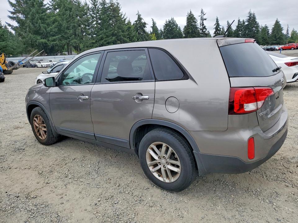 Продажа на аукционе авто 2015 Kia Sorento, vin: 5XYKT3A67FG557107, номер лота: 64298646