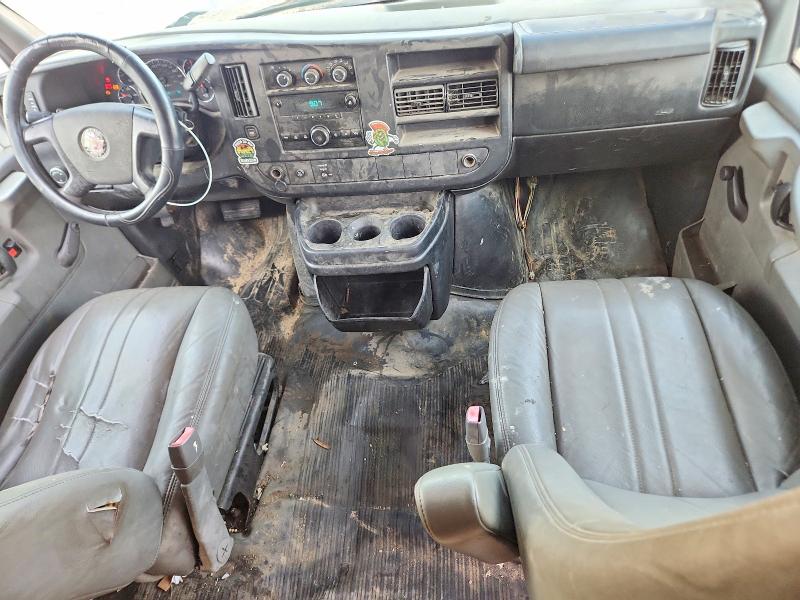 65841926 :رقم المزاد ، 1GCWGFFA4B1129770 vin ، 2011 Chevrolet Express 2500 مزاد بيع
