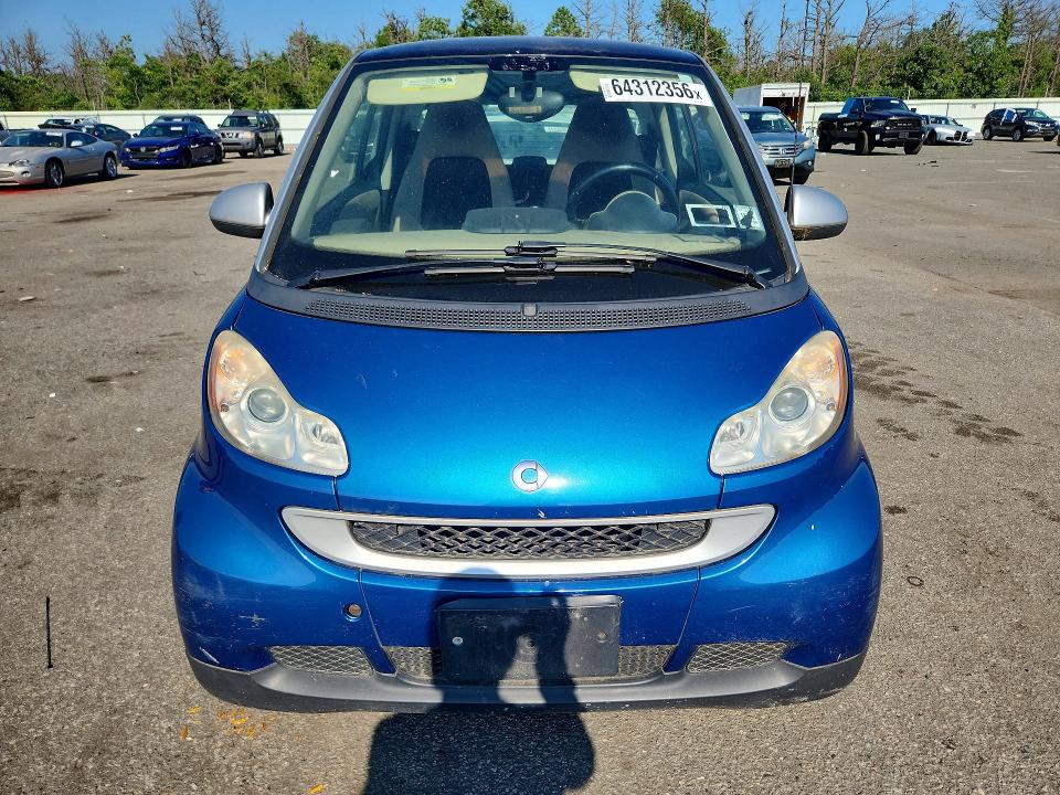 2009 Smart Fortwo მანქანა იყიდება აუქციონზე, vin: WMEEJ31X09K209502, აუქციონის ნომერი: 64312356