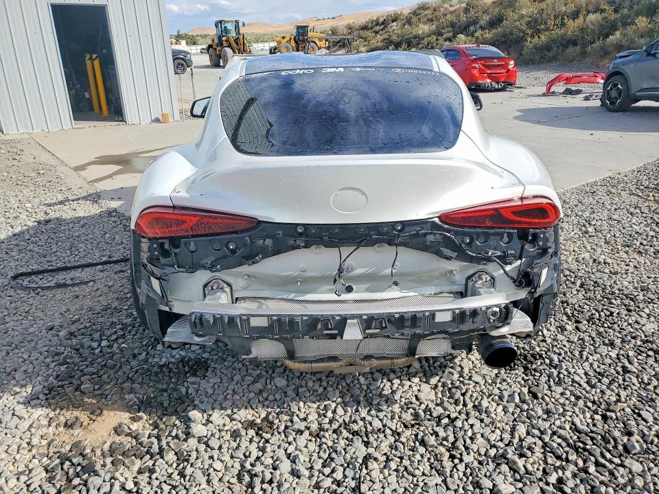 2021 Toyota Gr Supra მანქანა იყიდება აუქციონზე, vin: WZ1DB0C05MW036133, აუქციონის ნომერი: 64694536
