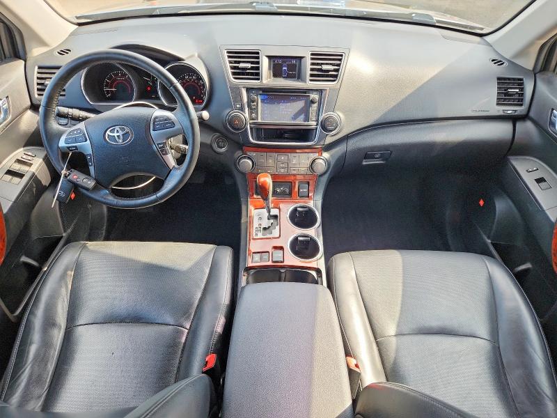 2013 Toyota Highlander მანქანა იყიდება აუქციონზე, vin: 5TDDK3EHXDS202035, აუქციონის ნომერი: 64266986