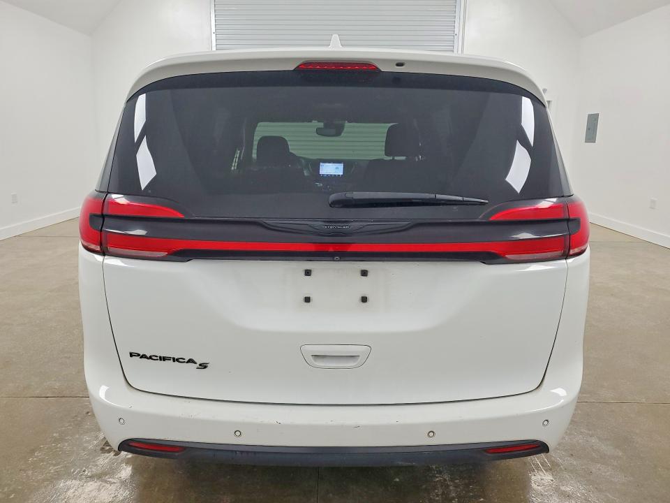 Auction sale of the 2021 Chrysler Pacifica, vin: 2C4RC1FG1MR592352, lot number: 62262346