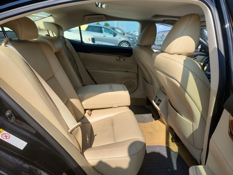63605256 :رقم المزاد ، JTHBW1GG2E2044852 vin ، 2014 Lexus Es مزاد بيع