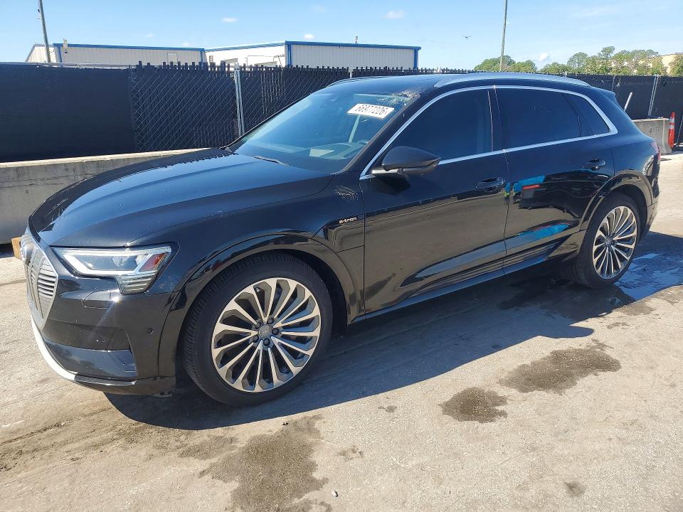Auction sale of the 2019 Audi E-tron, vin: WA1VAAGE0KB021989, lot number: 66977226