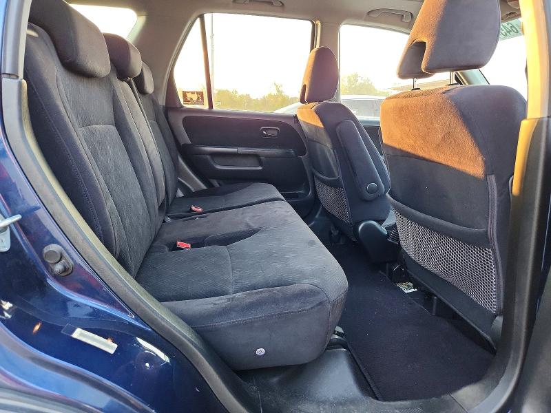 64545896 :رقم المزاد ، JHLRD78815C000810 vin ، 2005 Honda Cr-v مزاد بيع