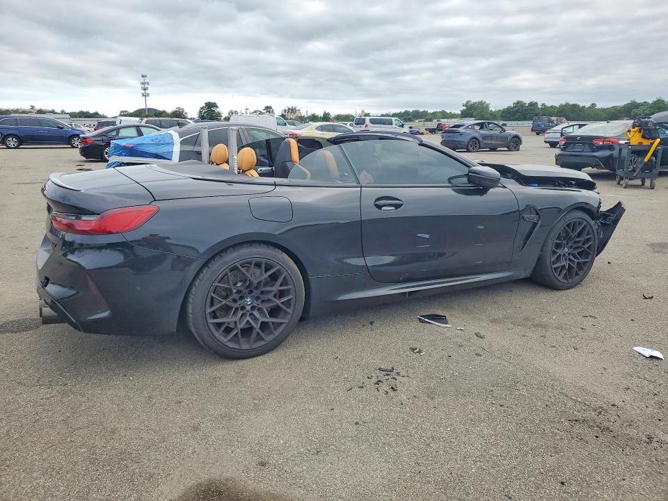 63872786 :رقم المزاد ، WBSDZ0C0XRCP50271 vin ، 2024 Bmw M8 مزاد بيع