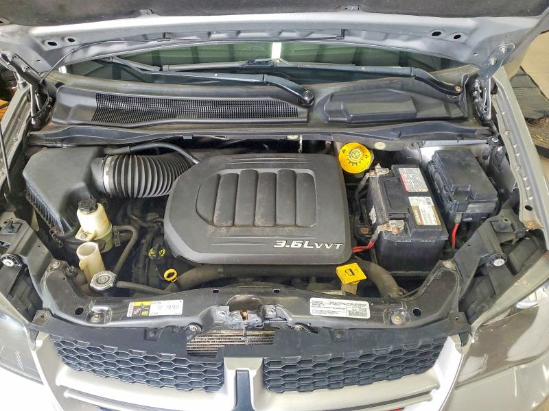 63363586 :رقم المزاد ، 2C4RDGEG2JR283924 vin ، 2018 Dodge Grand Caravan مزاد بيع