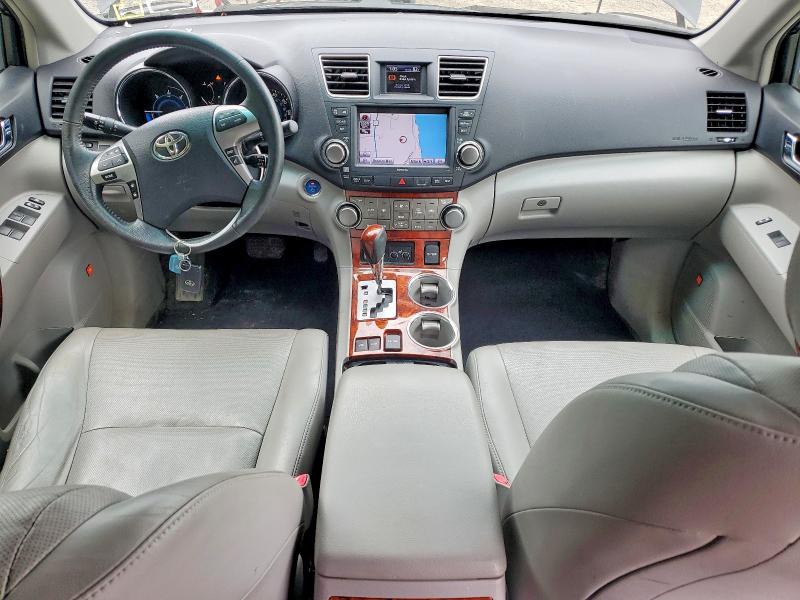 2011 Toyota Highlander მანქანა იყიდება აუქციონზე, vin: JTEDC3EH0B2000866, აუქციონის ნომერი: 63782636