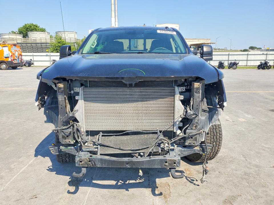 2017 Nissan Titan Xd მანქანა იყიდება აუქციონზე, vin: 1N6BA1F41HN545612, აუქციონის ნომერი: 67285726