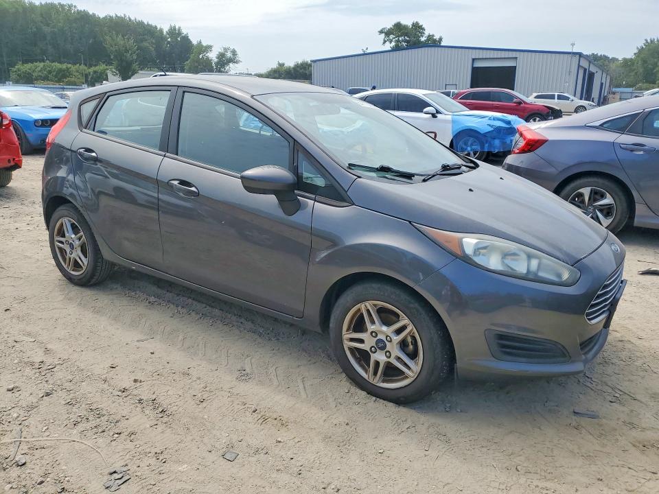 Продажа на аукционе авто 2018 Ford Fiesta, vin: 3FADP4EJ3JM122779, номер лота: 64113436