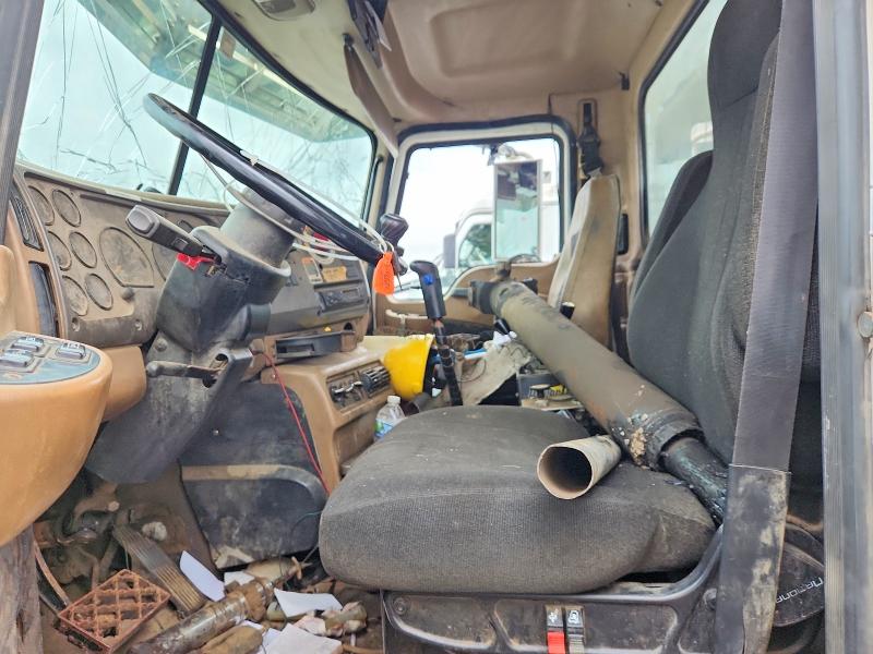 Продажа на аукционе авто 2006 Mack 700, vin: 1M2AG11C76M041494, номер лота: 63914976