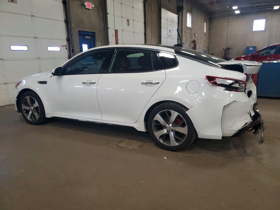 2016 Kia Optima მანქანა იყიდება აუქციონზე, vin: 5XXGW4L24GG014722, აუქციონის ნომერი: 63866106
