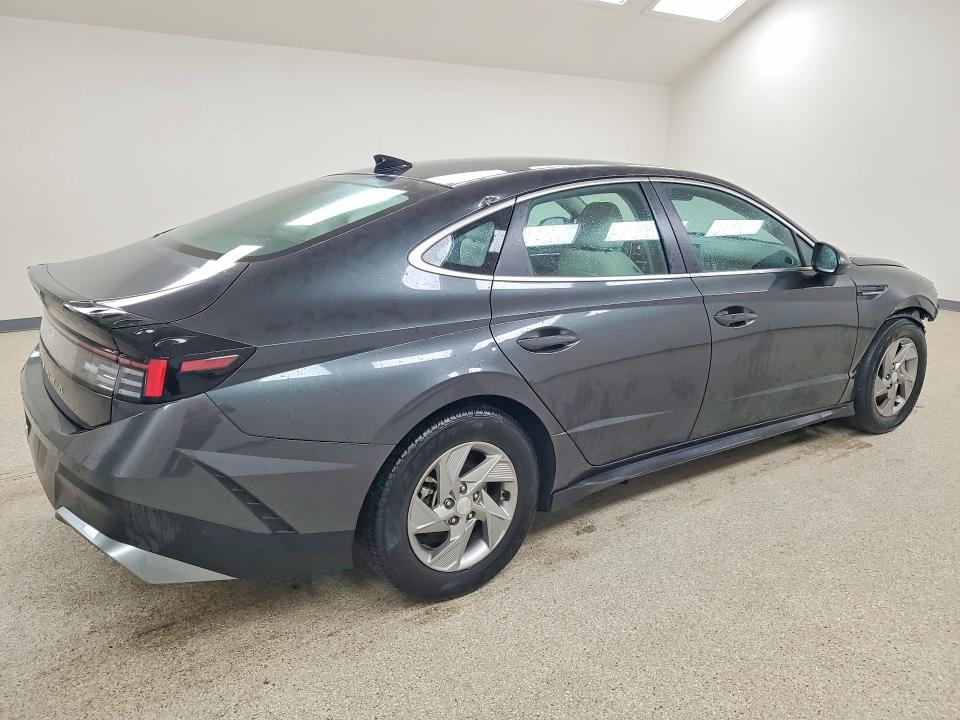Продажа на аукционе авто 2025 Hyundai Sonata, vin: KMHL24JA4SA444917, номер лота: 63933206