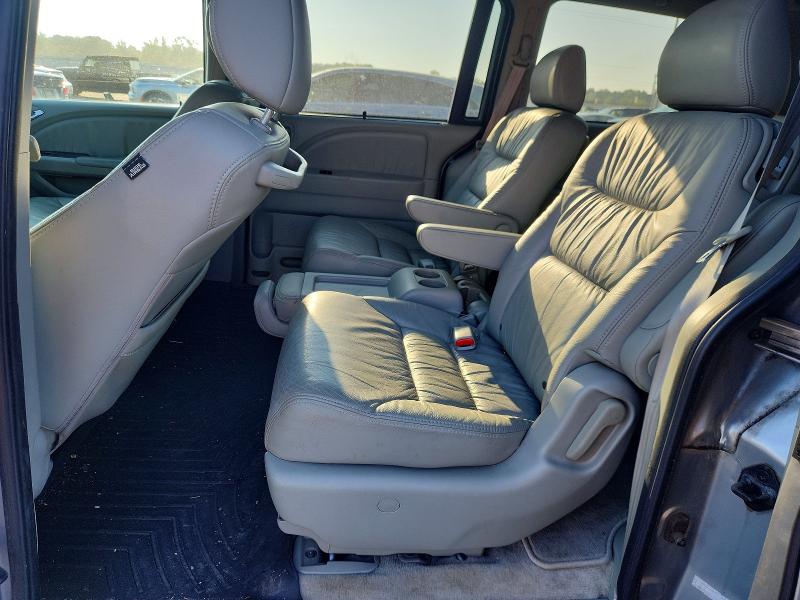 67074126 :رقم المزاد ، 5FNRL3H7XAB080816 vin ، 2010 Honda Odyssey مزاد بيع