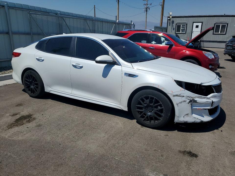 2018 Kia Optima მანქანა იყიდება აუქციონზე, vin: 5XXGT4L31JG258370, აუქციონის ნომერი: 63412556