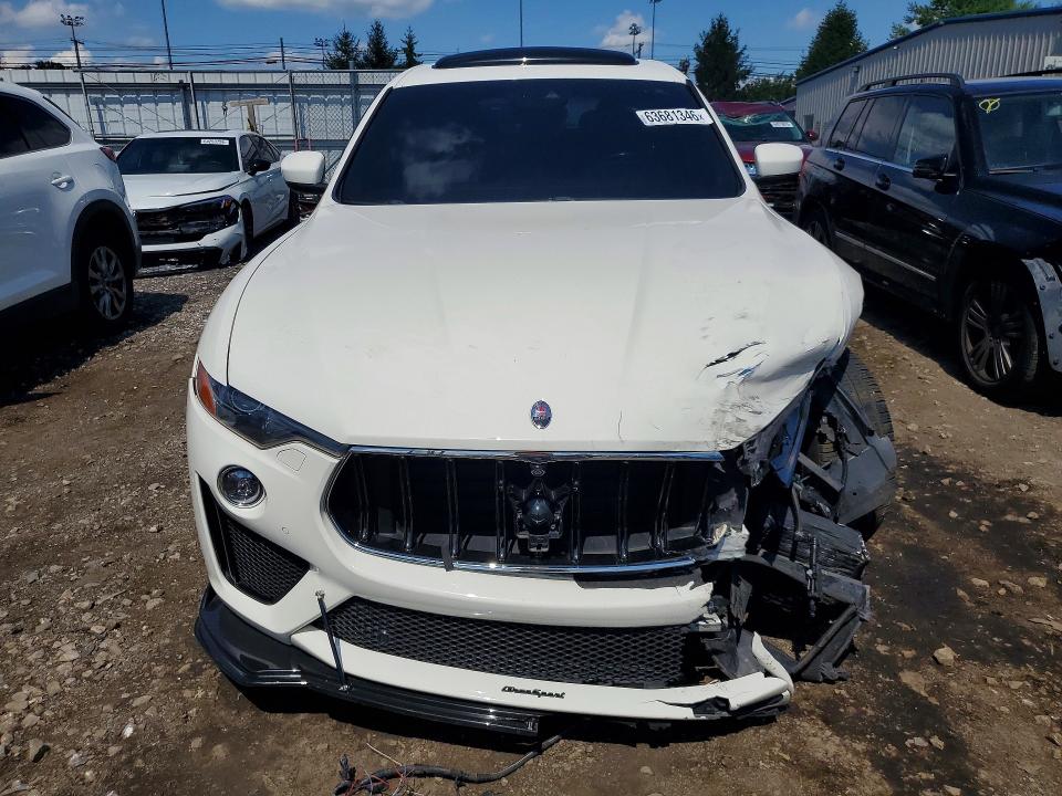 63681346 :رقم المزاد ، ZN661ZUA0KX320314 vin ، 2019 Maserati Levante مزاد بيع