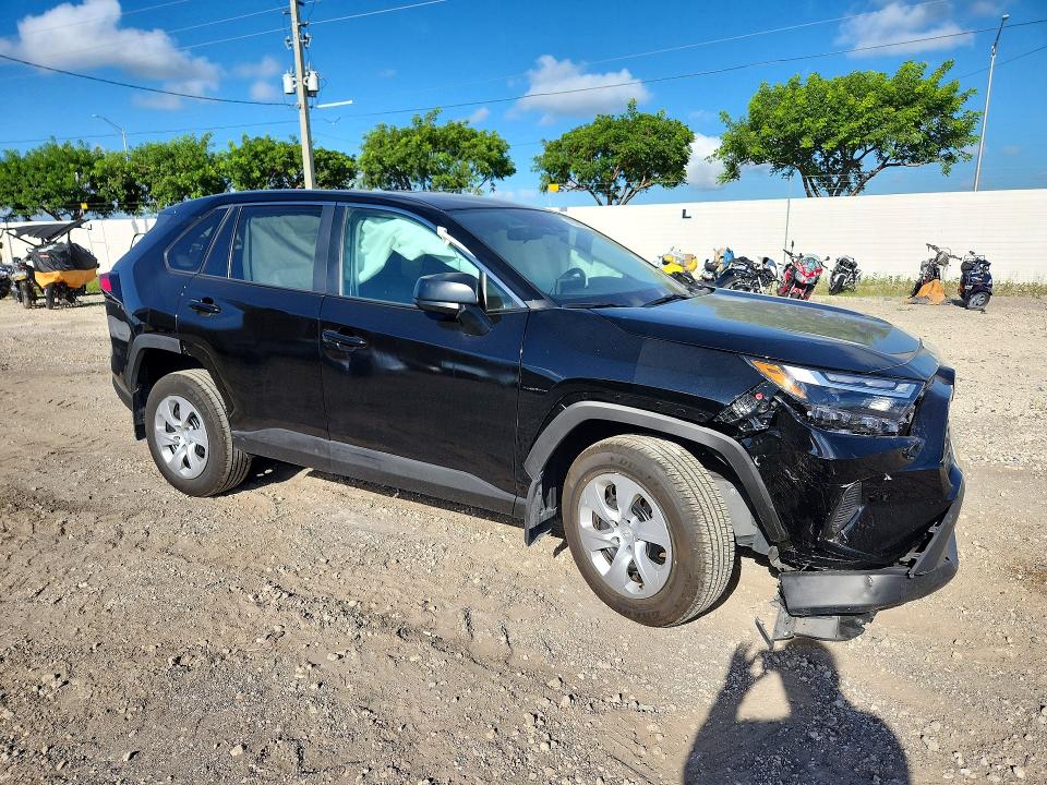 64208606 :رقم المزاد ، 2T3H1RFV1SC361390 vin ، 2025 Toyota Rav4 مزاد بيع