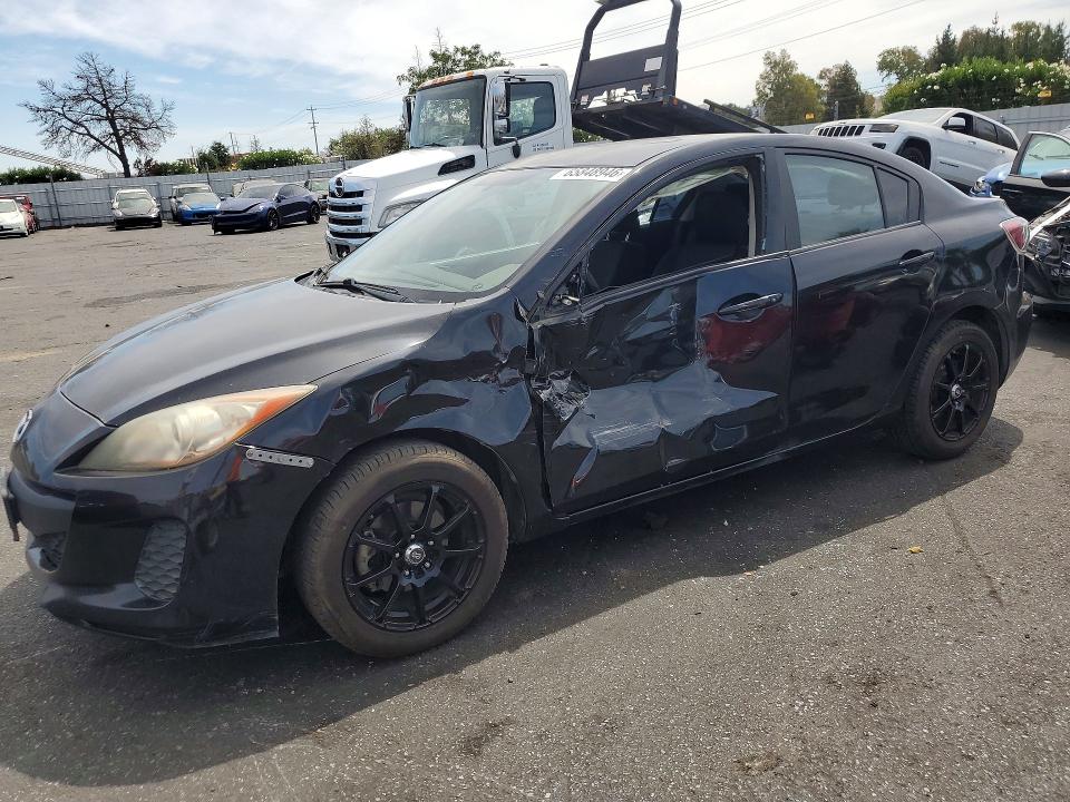 65848946 :رقم المزاد ، JM1BL1TG6D1846616 vin ، 2013 Mazda 3 مزاد بيع