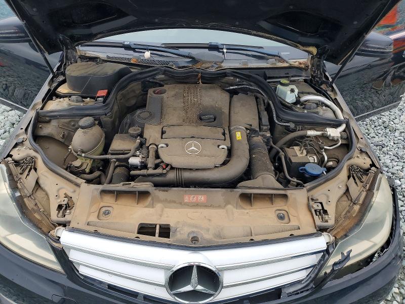 63525726 :رقم المزاد ، WDDGF4HBXDA862321 vin ، 2013 Mercedes-benz C مزاد بيع