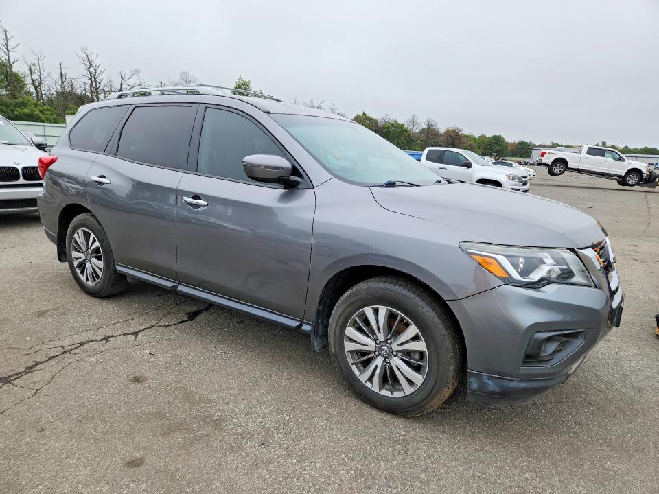Продажа на аукционе авто 2018 Nissan Pathfinder, vin: 5N1DR2MN0JC655120, номер лота: 64088166