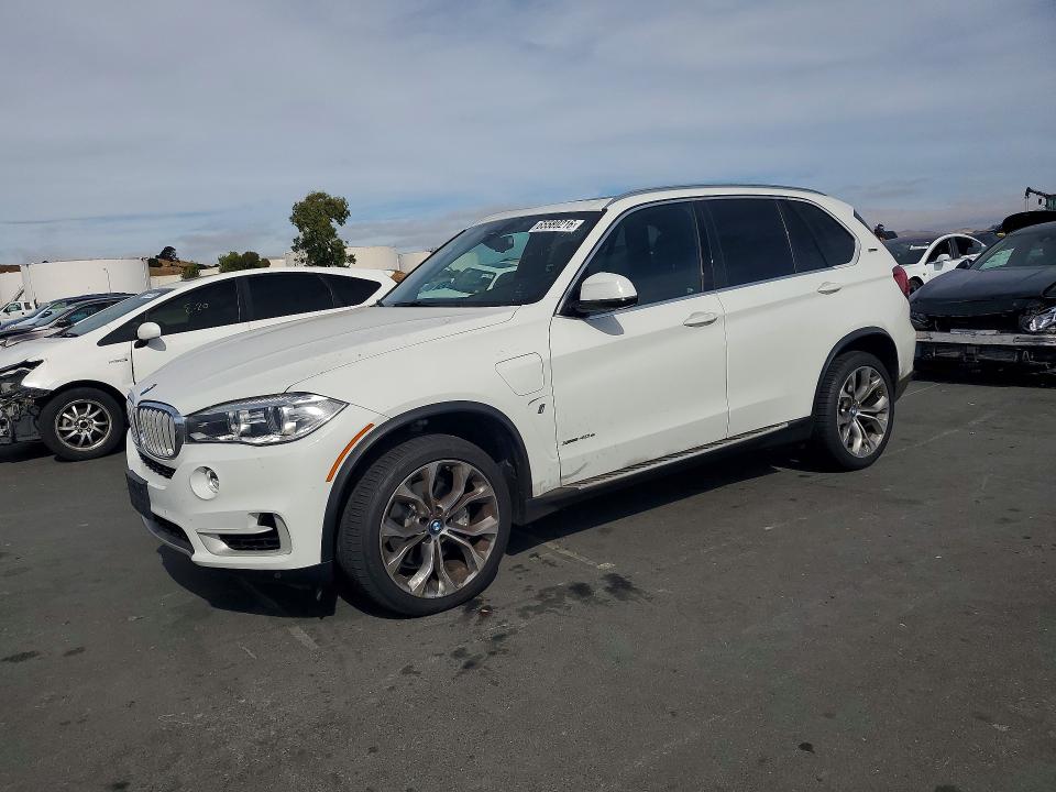 65580216 :رقم المزاد ، 5UXKT0C58J0V99995 vin ، 2018 Bmw X5 مزاد بيع