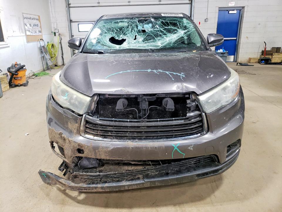 2015 Toyota Highlander მანქანა იყიდება აუქციონზე, vin: 5TDBKRFH6FS145649, აუქციონის ნომერი: 63499386