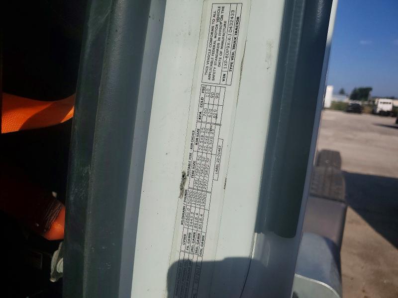 Продажа на аукционе авто 2018 Peterbilt 579, vin: 1XPBDP9XXJD432433, номер лота: 64540396
