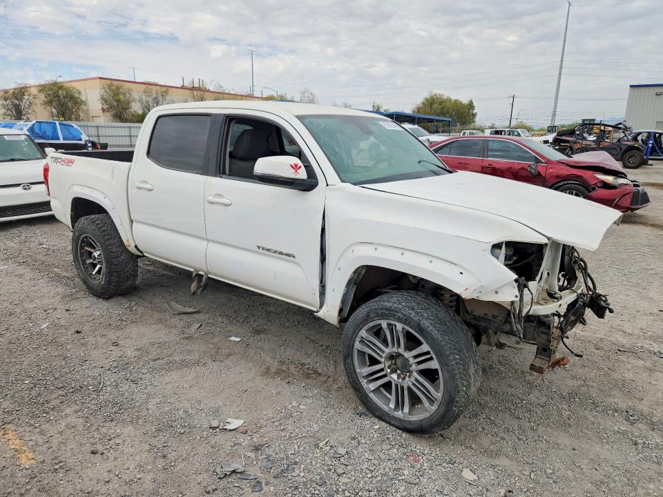 Продажа на аукционе авто 2018 Toyota Tacoma, vin: 3TMCZ5AN8JM164010, номер лота: 63935446