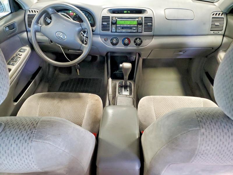 2003 Toyota Camry მანქანა იყიდება აუქციონზე, vin: 4T1BF32KX3U566070, აუქციონის ნომერი: 65160256