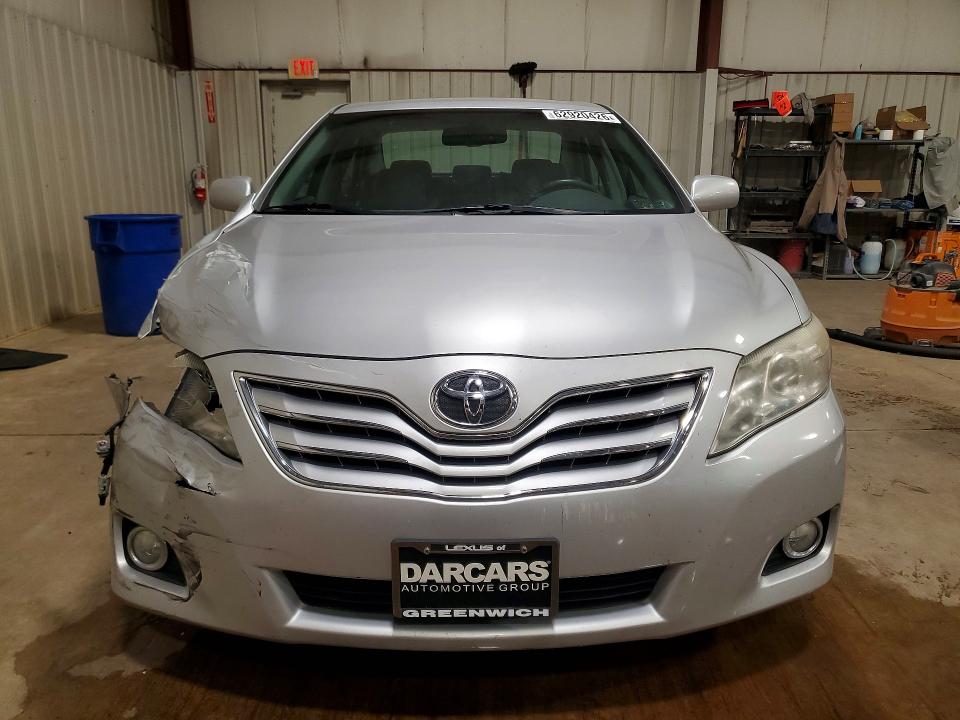 62920426 :رقم المزاد ، 4T1BK3EK7AU101797 vin ، 2010 Toyota Camry مزاد بيع
