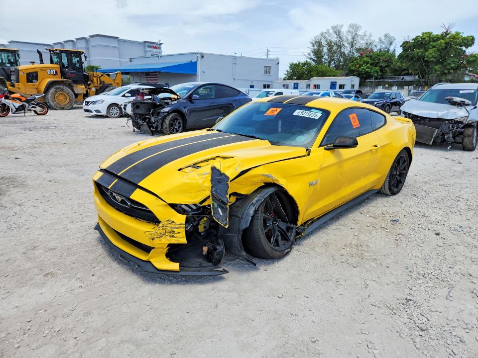 65019036 :رقم المزاد ، 1FA6P8CF3F5380229 vin ، 2015 Ford Mustang مزاد بيع