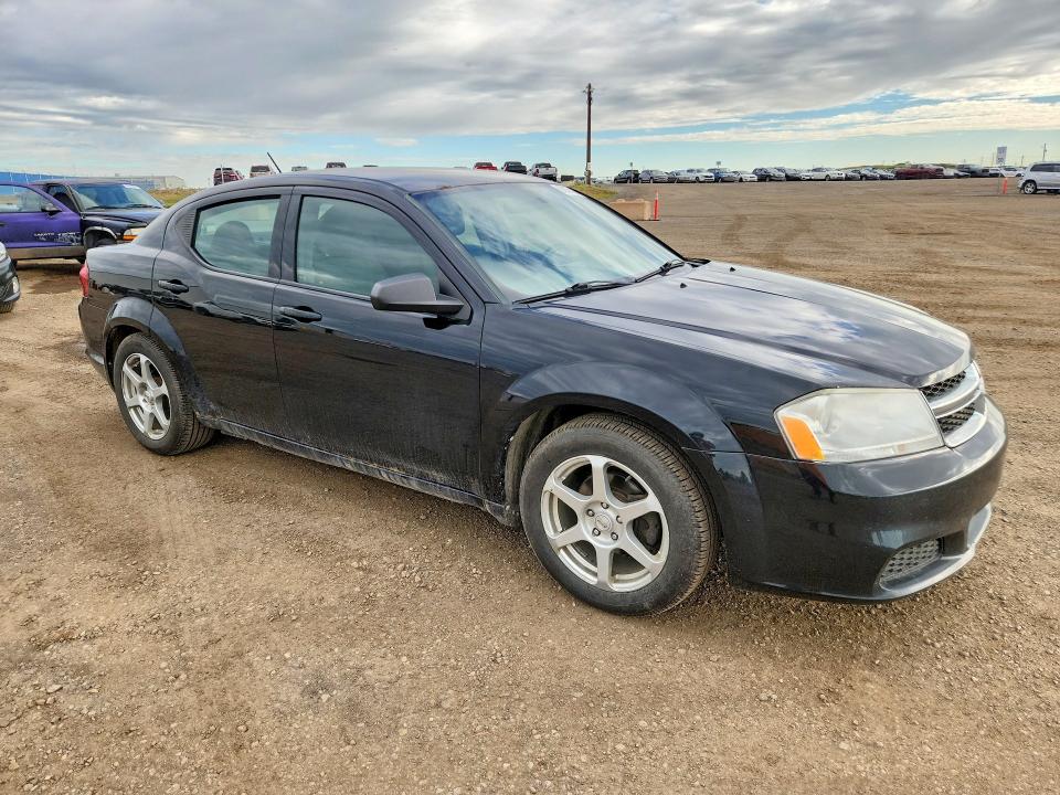 65937186 :رقم المزاد ، 1C3CDZAB4DN586835 vin ، 2013 Dodge Avenger مزاد بيع