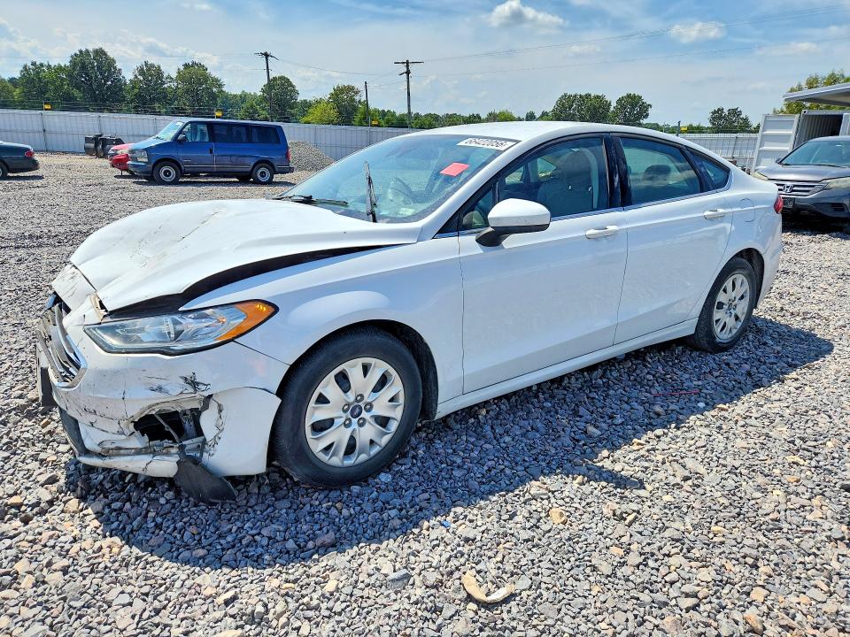 66422056 :رقم المزاد ، 3FA6P0G77KR283871 vin ، 2019 Ford Fusion مزاد بيع