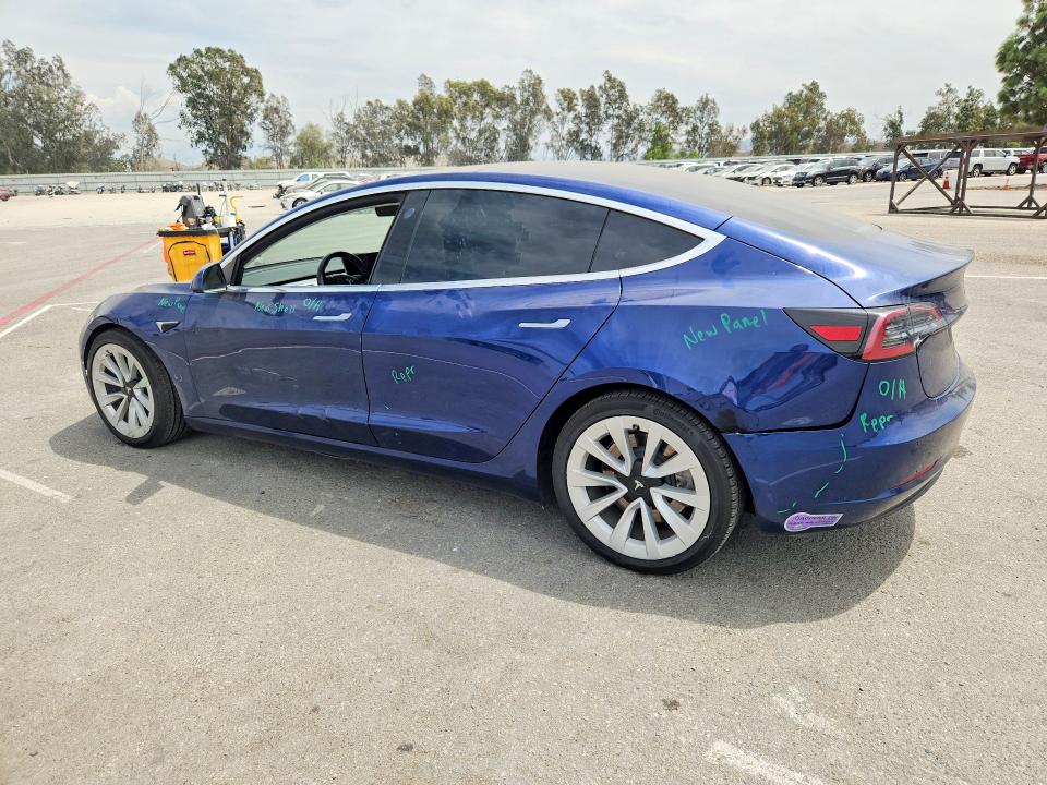 66291126 :رقم المزاد ، 5YJ3E1EB8JF147734 vin ، 2018 Tesla Model 3 مزاد بيع