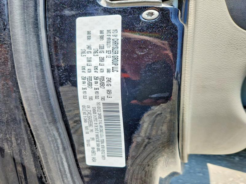 64247916 :رقم المزاد ، 2C4RC1BG4DR559061 vin ، 2013 Chrysler Town & Country مزاد بيع