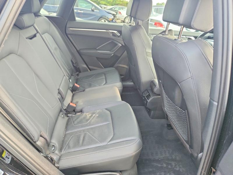 2021 Audi Q3 მანქანა იყიდება აუქციონზე, vin: WA1DECF3XM1031739, აუქციონის ნომერი: 63717926
