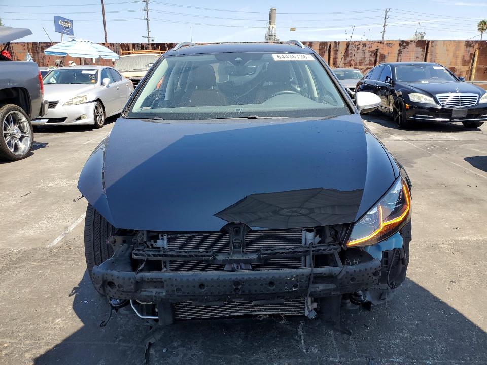 64436736 :رقم المزاد ، 3VWH17AU3KM503254 vin ، 2019 Volkswagen Golf Alltrack مزاد بيع