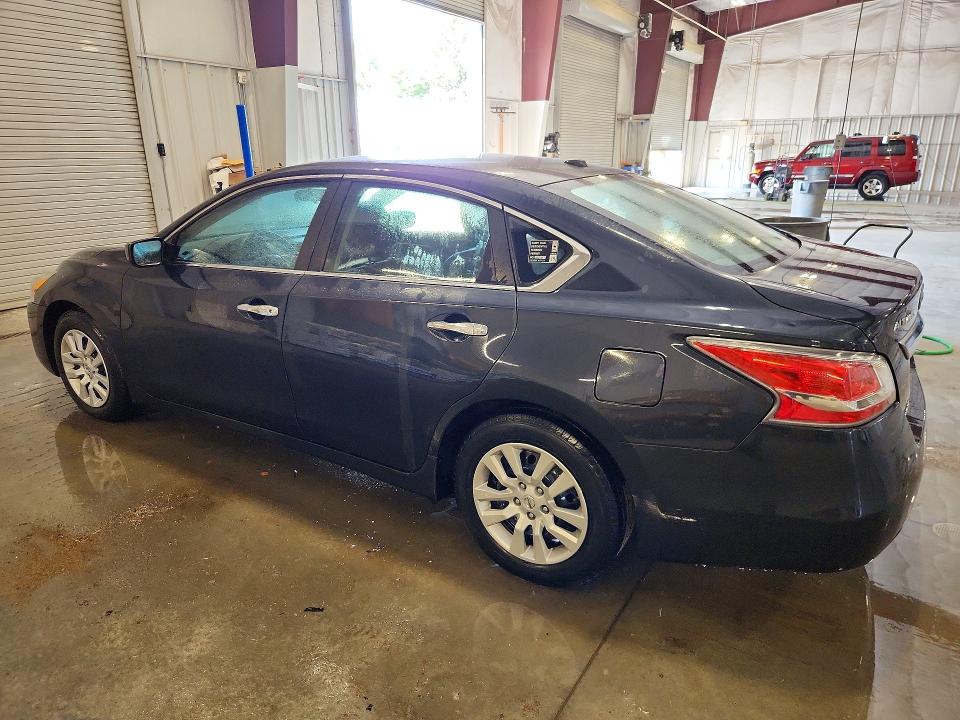 64606306 :رقم المزاد ، 1N4AL3AP3FC263458 vin ، 2015 Nissan Altima مزاد بيع