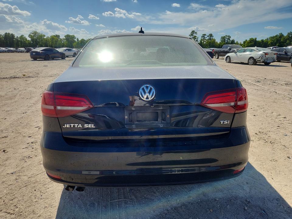 65175446 :رقم المزاد ، 3VWL07AJ9GM238088 vin ، 2016 Volkswagen Jetta مزاد بيع