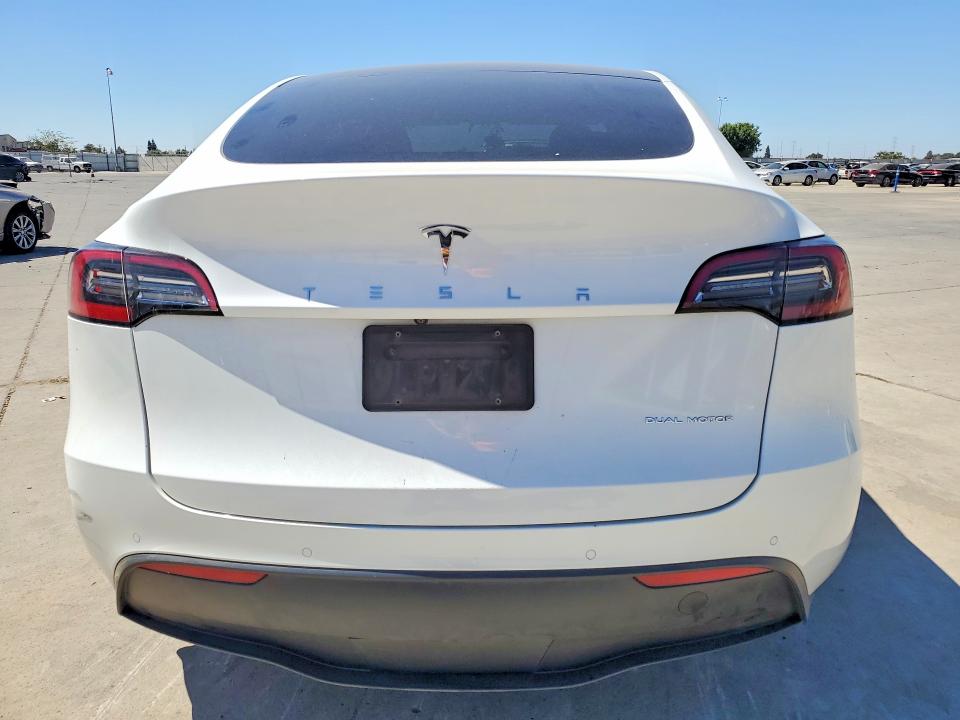Продажа на аукционе авто 2021 Tesla Model Y, vin: 5YJYGDEE1MF179117, номер лота: 65523296