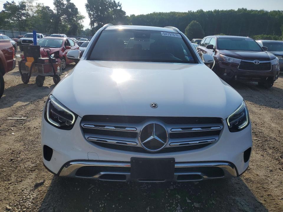 64797616 :رقم المزاد ، W1N0G8EB2NV326969 vin ، 2022 Mercedes-benz Glc مزاد بيع