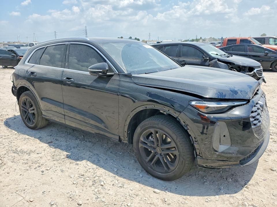 Продаж на аукціоні авто 2026 Audi Q5, vin: WA11AAGU6T2019526, номер лоту: 63423106