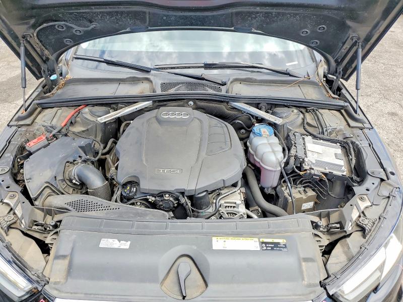 64460016 :رقم المزاد ، WAUKMAF48JA207306 vin ، 2018 Audi A4 مزاد بيع